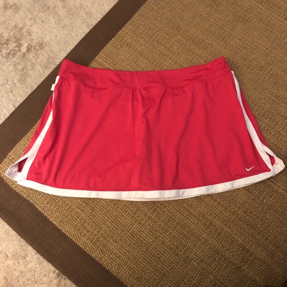 nike plus size tennis clothes